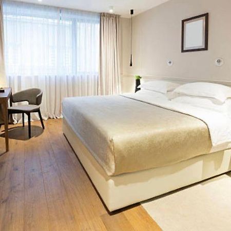 Eden Suites & Apartments Sarandë Eksteriør bilde