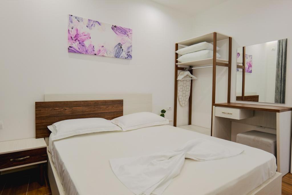 Eden Suites & Apartments Sarandë Eksteriør bilde