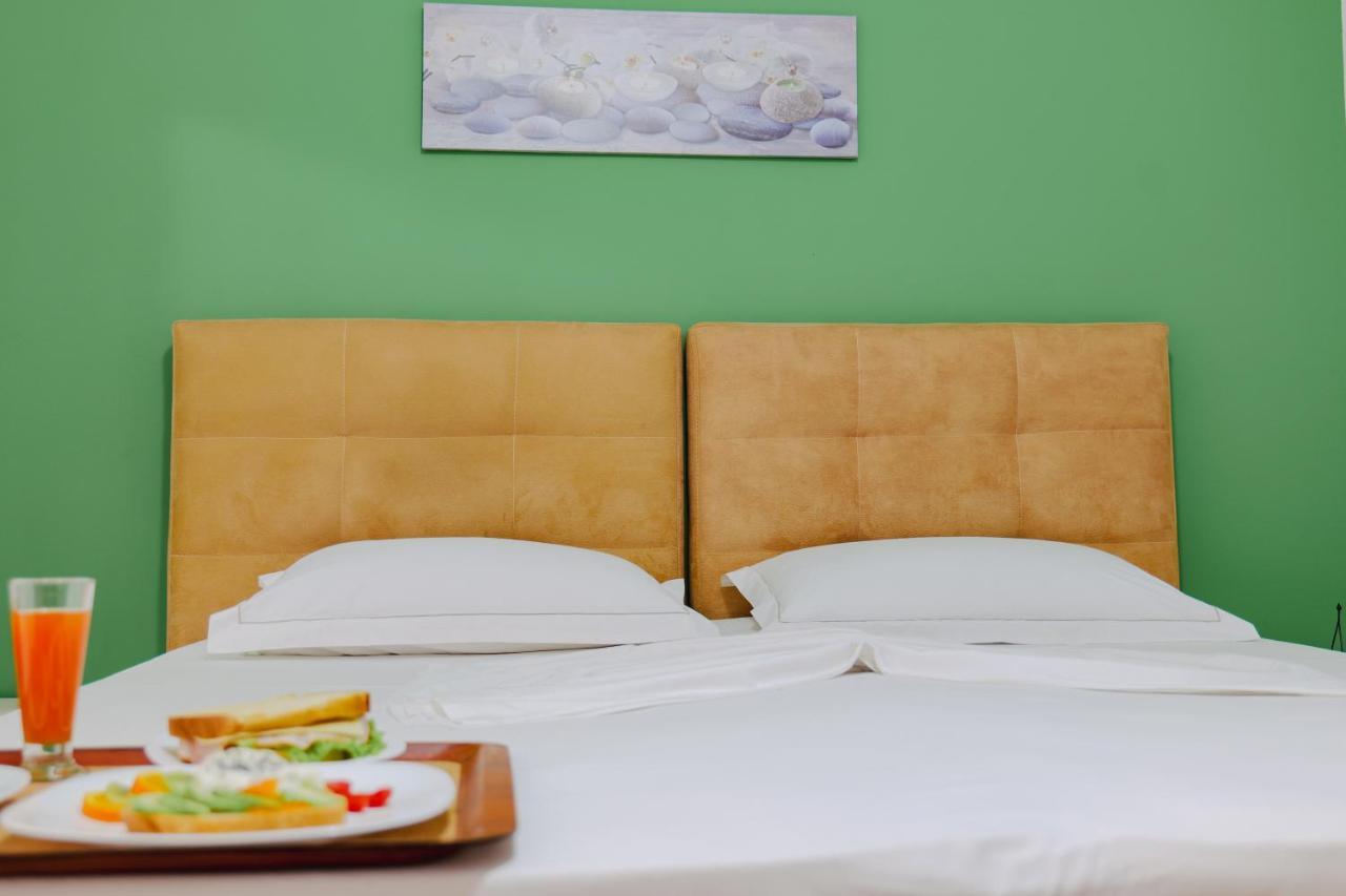 Eden Suites & Apartments Sarandë Eksteriør bilde