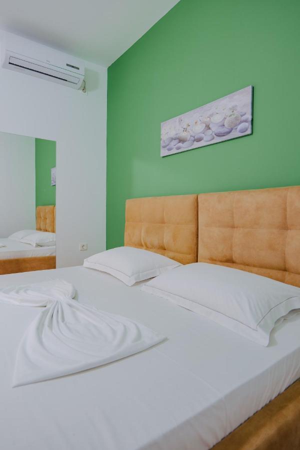 Eden Suites & Apartments Sarandë Eksteriør bilde